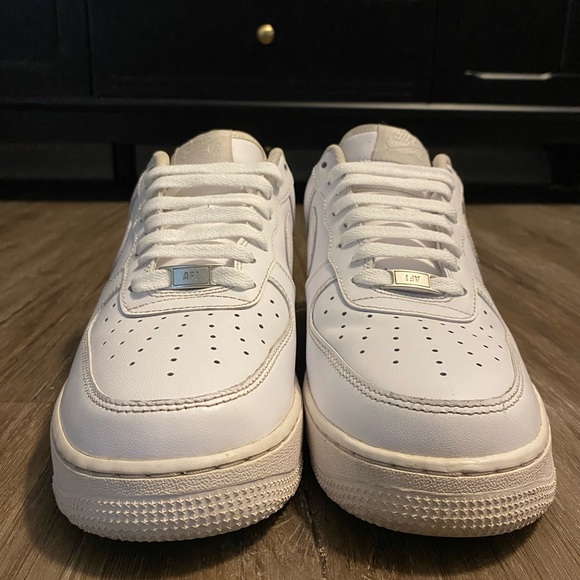 Nike Air Force 1 Low Classic White - Picture 1 of 5
